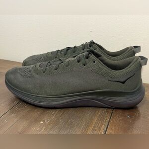 Hoka Hupana Flow Sneakers Mens size 11.5